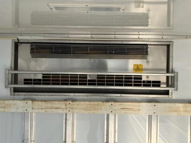 MITSUBISHI CANTER 2020 Image 31