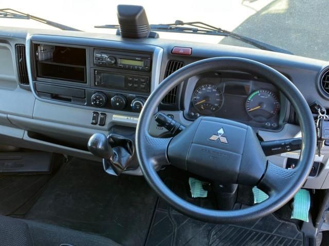 MITSUBISHI CANTER 2020 Image 31