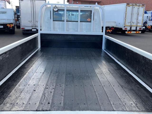 TOYOTA DYNA 2014 Image 31