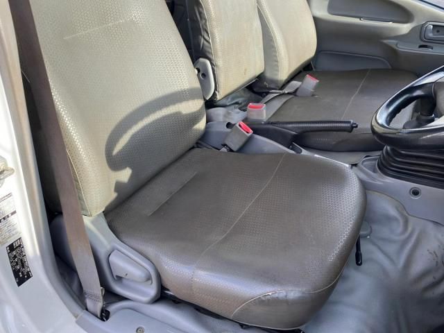 TOYOTA DYNA 2014 Image 31