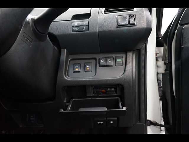 NISSAN SERENA  S-HYBRID 2014 Image 31