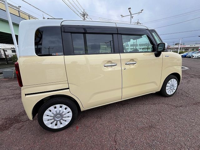 SUZUKI WAGON R SMILE 2023 Image 31