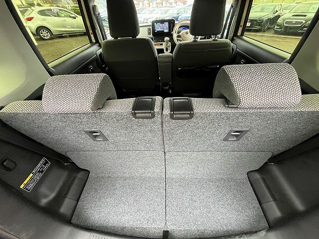 SUZUKI WAGON R SMILE 2023 Image 31