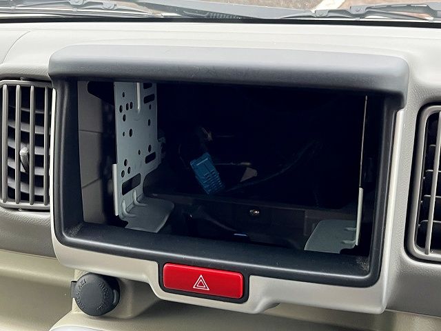 SUZUKI EVERY WAGON 2023 Image 31