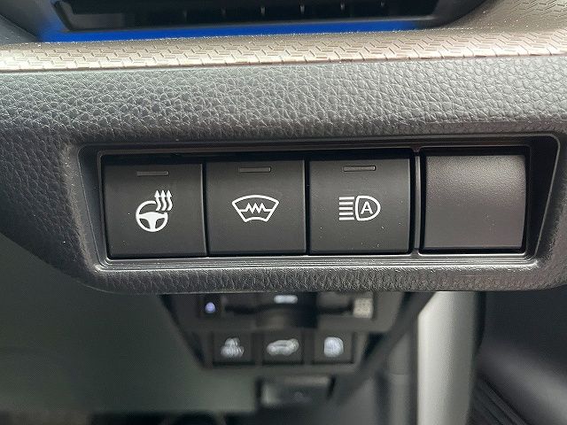 TOYOTA PRIUS PHV 2023 Image 31