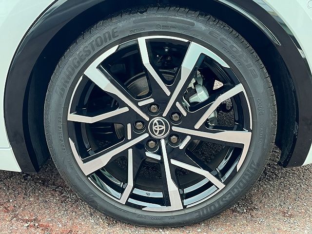 TOYOTA PRIUS PHV 2023 Image 31