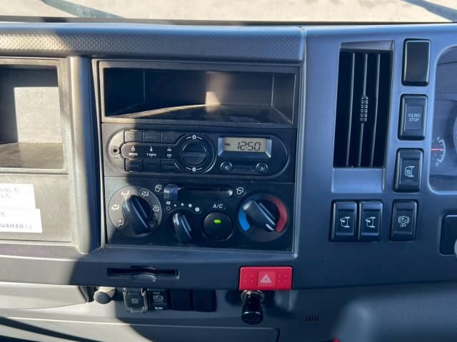 ISUZU ELF 2017 Image 31