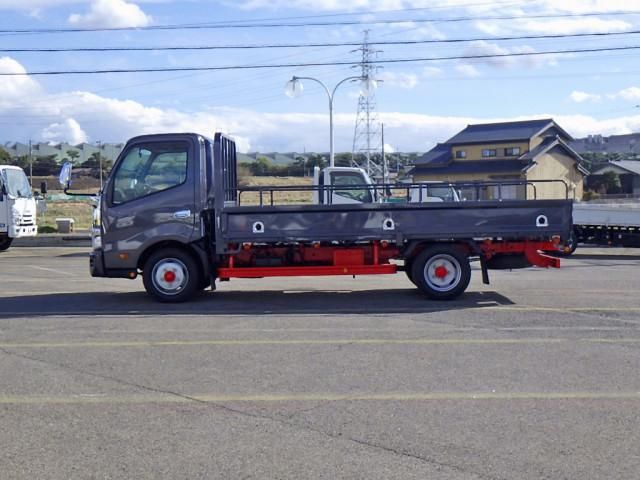 HINO DUTRO 2019 Image 31