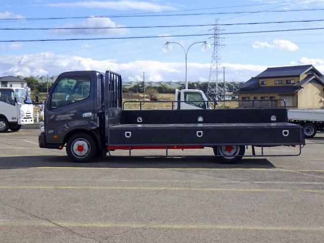 HINO DUTRO 2019 Image 31