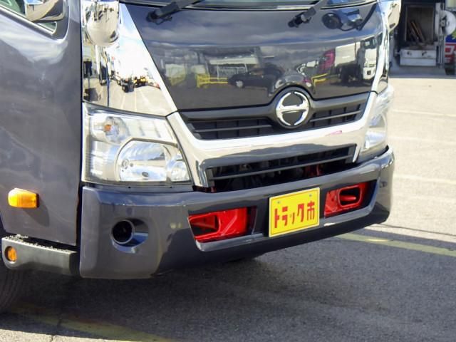 HINO DUTRO 2019 Image 31
