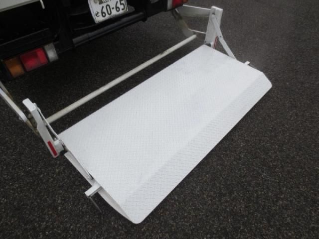 ISUZU ELF 2021 Image 31