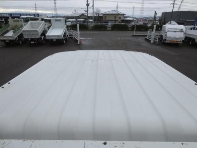 ISUZU ELF 2021 Image 31