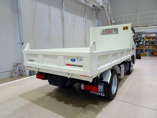 HINO DUTRO 2025 Image 31