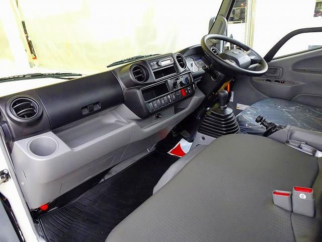 HINO DUTRO 2025 Image 31