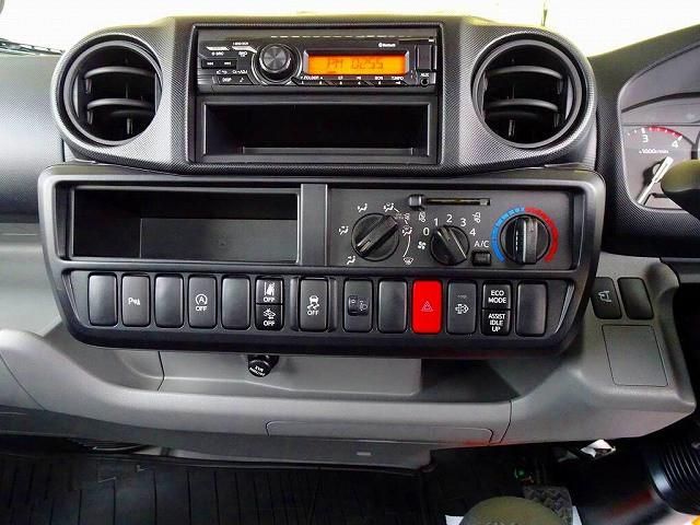 HINO DUTRO 2025 Image 31