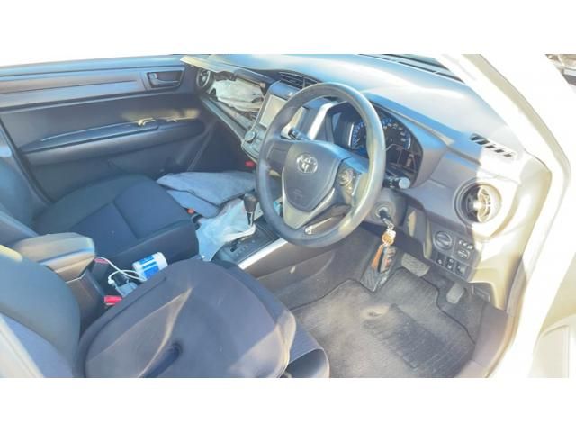 TOYOTA COROLLA FIELDER HYBR 2016 Image 31