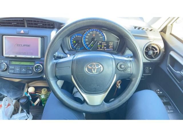 TOYOTA COROLLA FIELDER HYBR 2016 Image 31