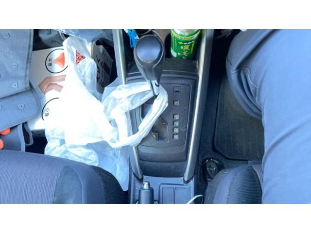 TOYOTA COROLLA FIELDER HYBR 2016 Image 31