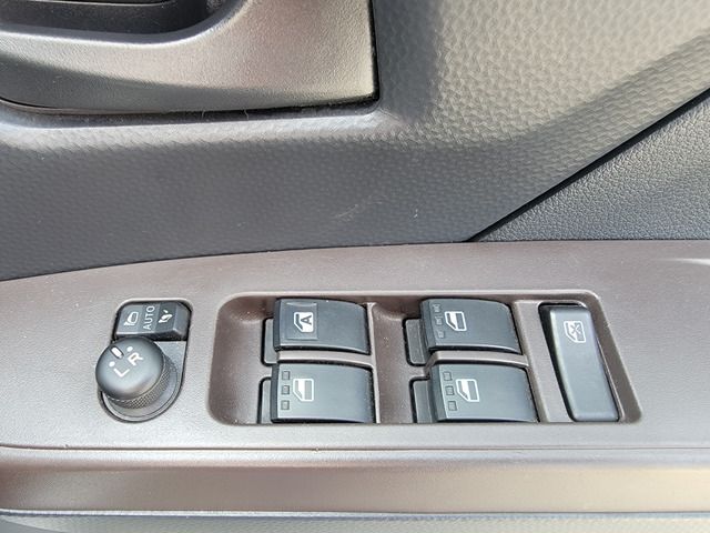 TOYOTA TANK 2016 Image 31