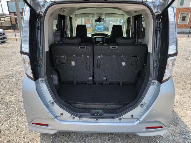 TOYOTA TANK 2016 Image 31