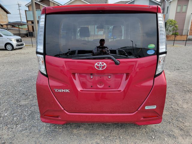 TOYOTA TANK 2018 Image 31