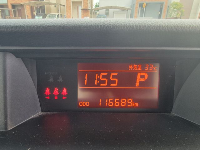 TOYOTA TANK 2018 Image 31