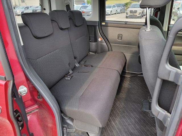 TOYOTA TANK 2018 Image 31