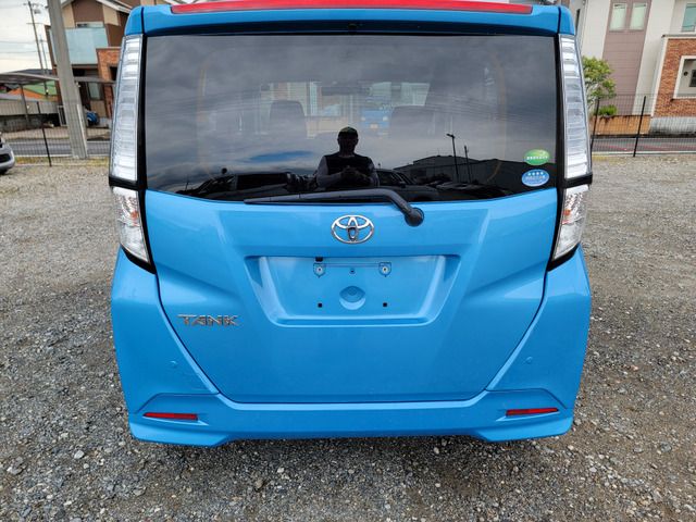 TOYOTA TANK 2018 Image 31