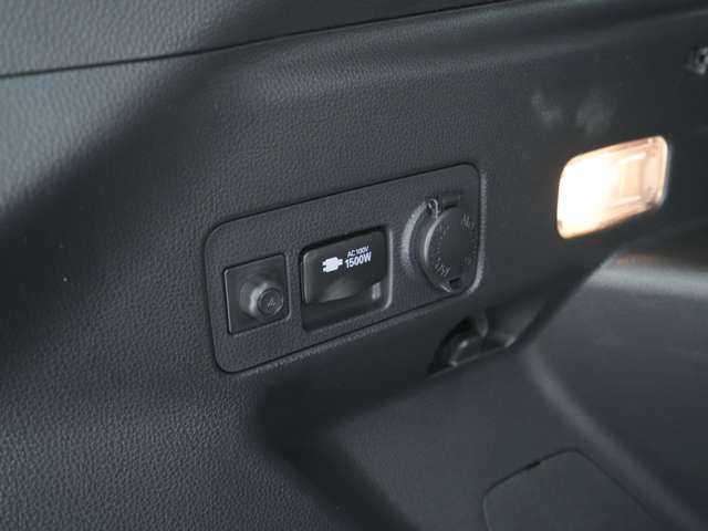 TOYOTA YARIS CROSS HYBRID 2025 Image 31