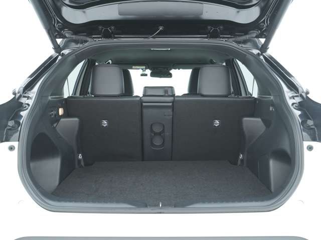 TOYOTA YARIS CROSS HYBRID 2025 Image 31