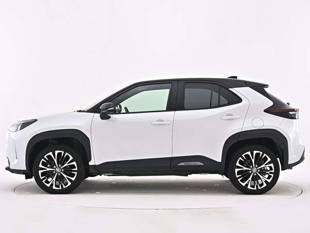 TOYOTA YARIS CROSS HYBRID 2025 Image 31