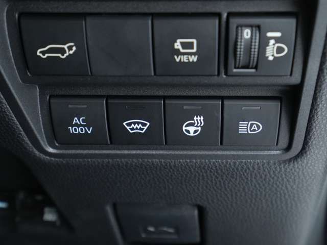 TOYOTA YARIS CROSS HYBRID 2025 Image 31