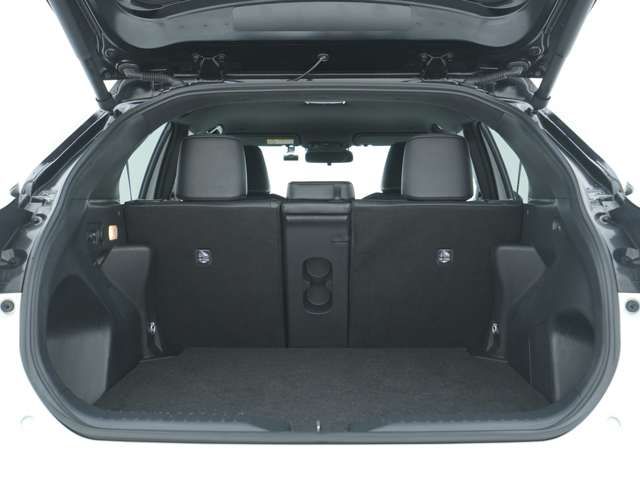 TOYOTA YARIS CROSS HYBRID 2025 Image 31