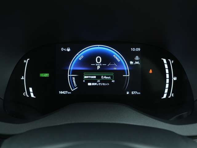 TOYOTA YARIS CROSS HYBRID 2025 Image 31