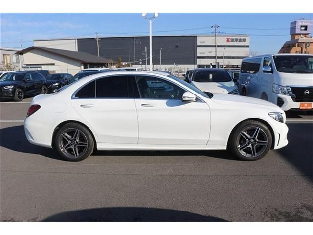 MERCEDES BENZ C CLAS 2020 Image 31