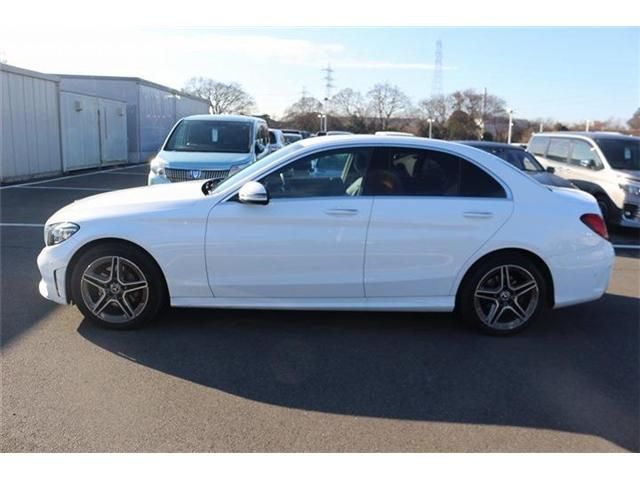 MERCEDES BENZ C CLAS 2020 Image 31