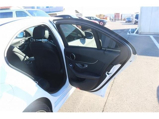 MERCEDES BENZ C CLAS 2020 Image 31