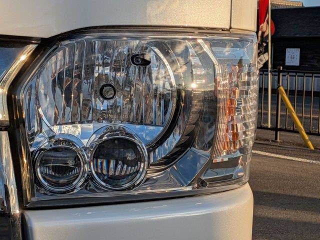 TOYOTA HIACE VAN 2WD 2019 Image 31