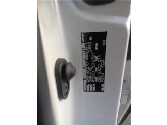 TOYOTA LEXUS NX300H 2017 Image 31