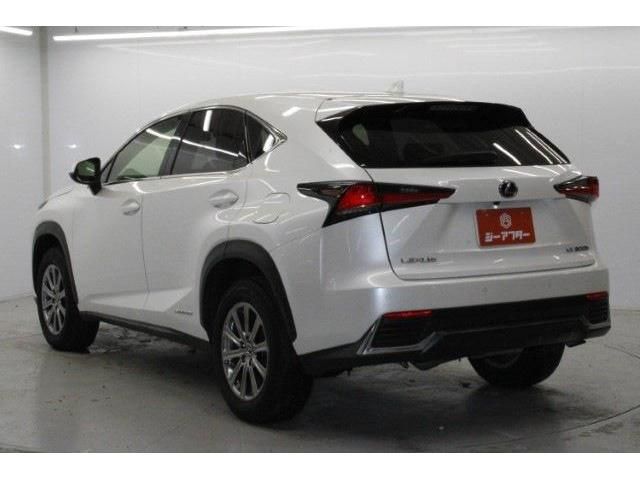 TOYOTA LEXUS NX300H 2017 Image 31