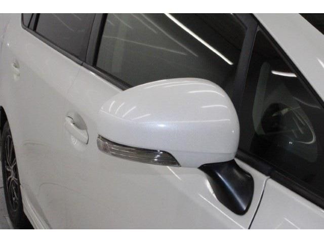 TOYOTA PRIUS ALPHA 2015 Image 31