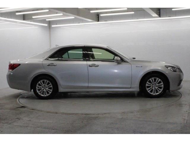 TOYOTA CROWN SEDAN HYBRID 2013 Image 31