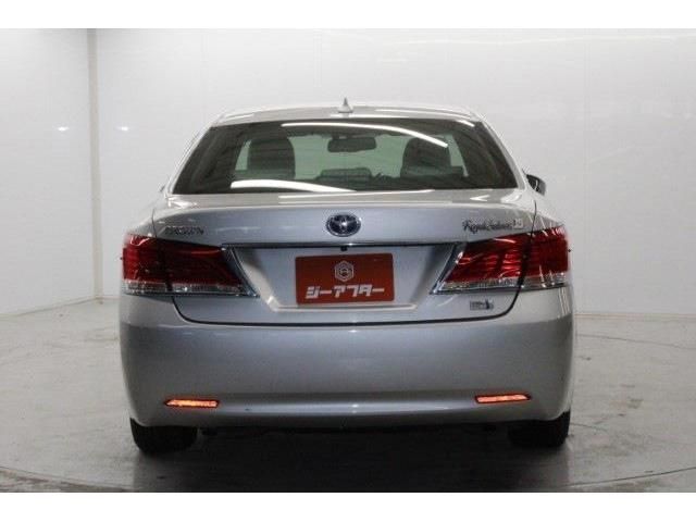 TOYOTA CROWN SEDAN HYBRID 2013 Image 31