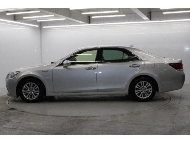 TOYOTA CROWN SEDAN HYBRID 2013 Image 31