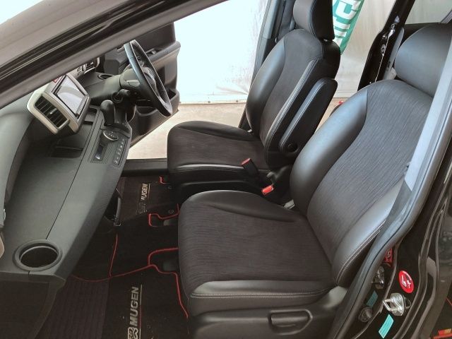 HONDA FREED SPIKE HYBRID 2015 Image 31