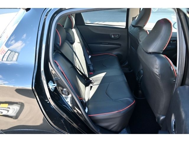 TOYOTA VITZ 2013 Image 31