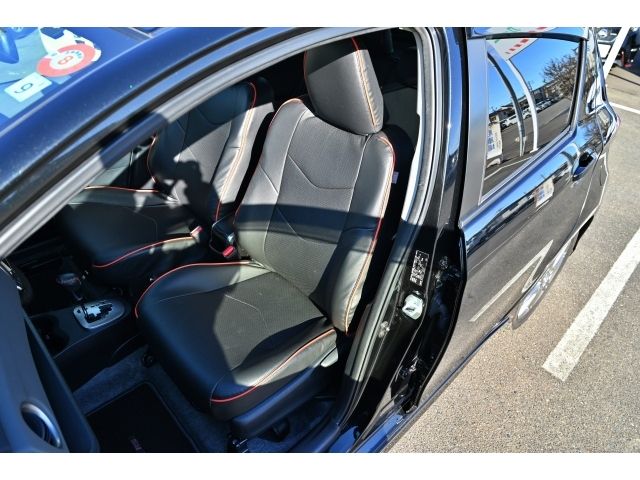 TOYOTA VITZ 2013 Image 31