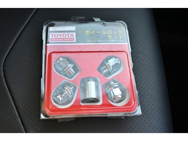 TOYOTA VITZ 2013 Image 31