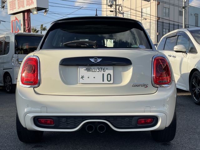 BMW MINI COOPER S 5D 2015 Image 31