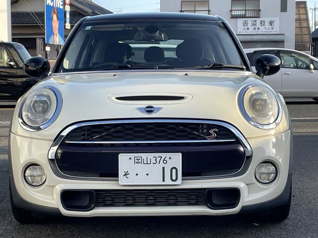 BMW MINI COOPER S 5D 2015 Image 31